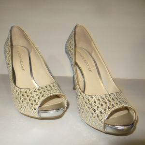 Beautiful-Audrey Brooke/Silver Textured Open Toe